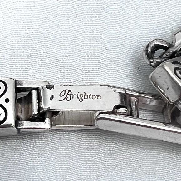 Brighton Retired Live The Life You Love Etched ID Bracelet with Brighton Tin - Picture 6 of 9